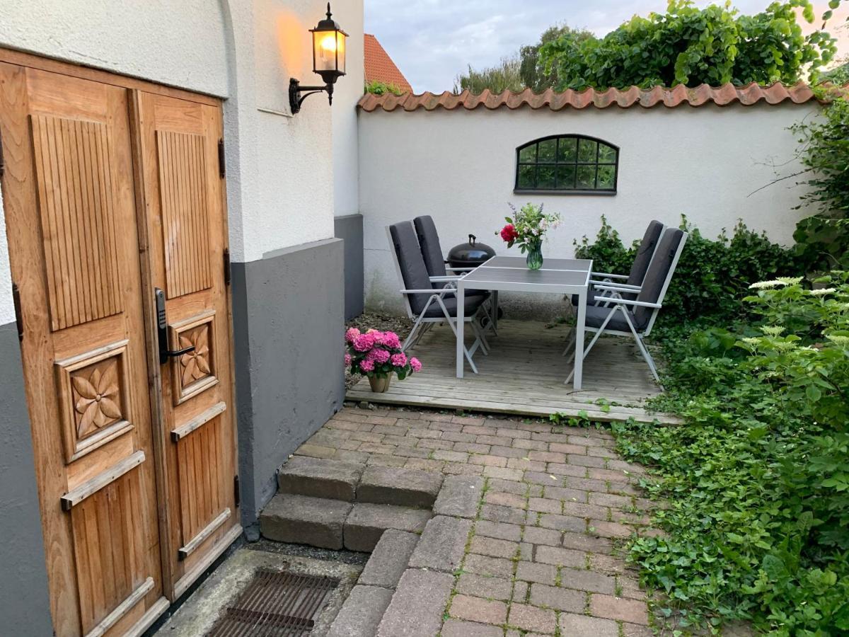 Charmigt I Centrala Apartment